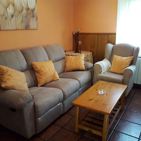 Apartments Aurora La Robellada de Onis ภายนอก รูปภาพ